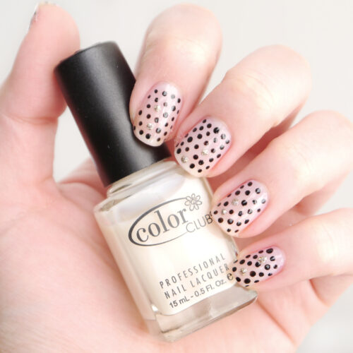 diy manicure nails polka dots