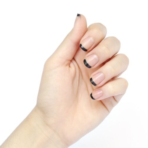 minimalist-nail-art-ideas